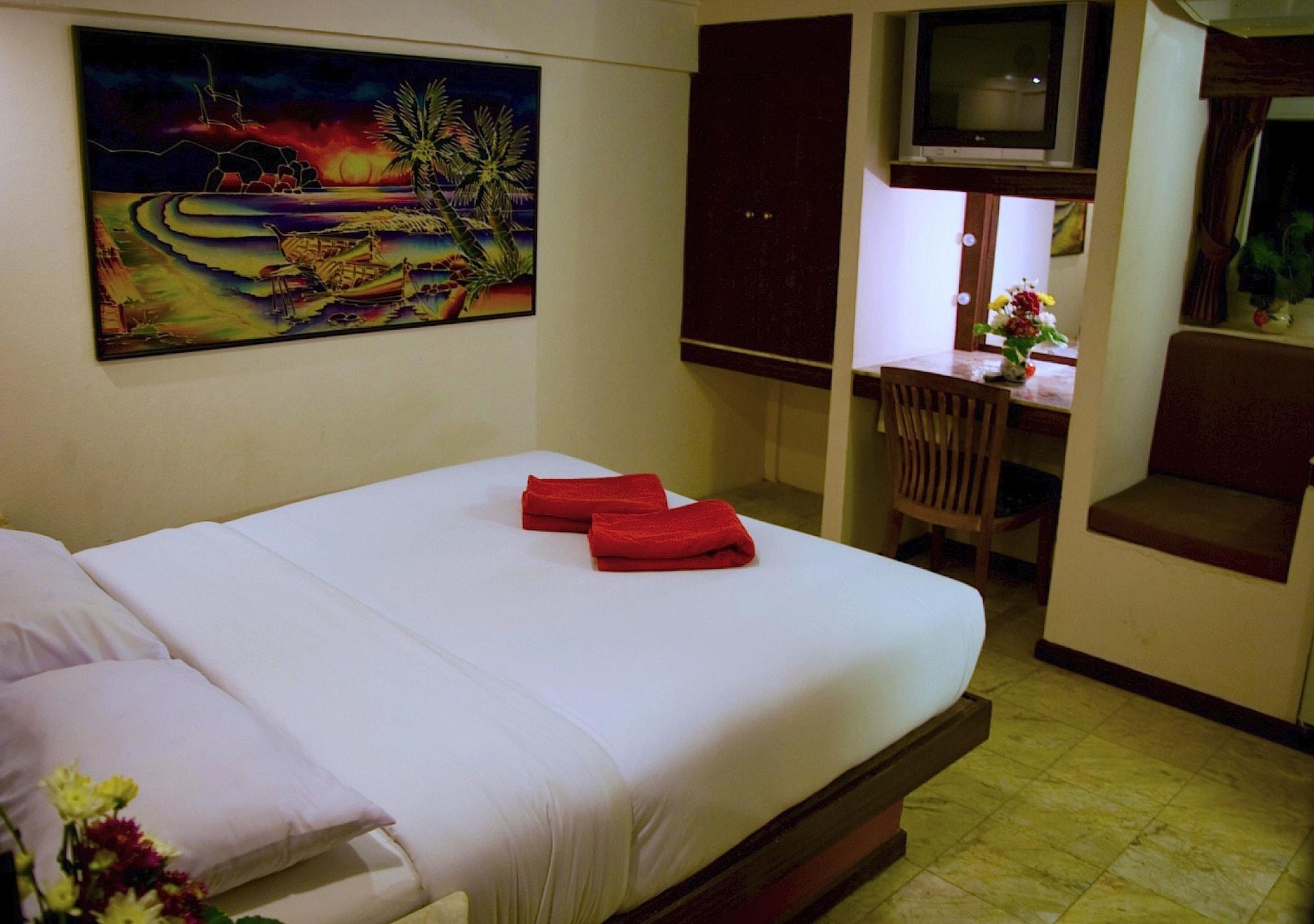 Paradise Inn Karon Buitenkant foto